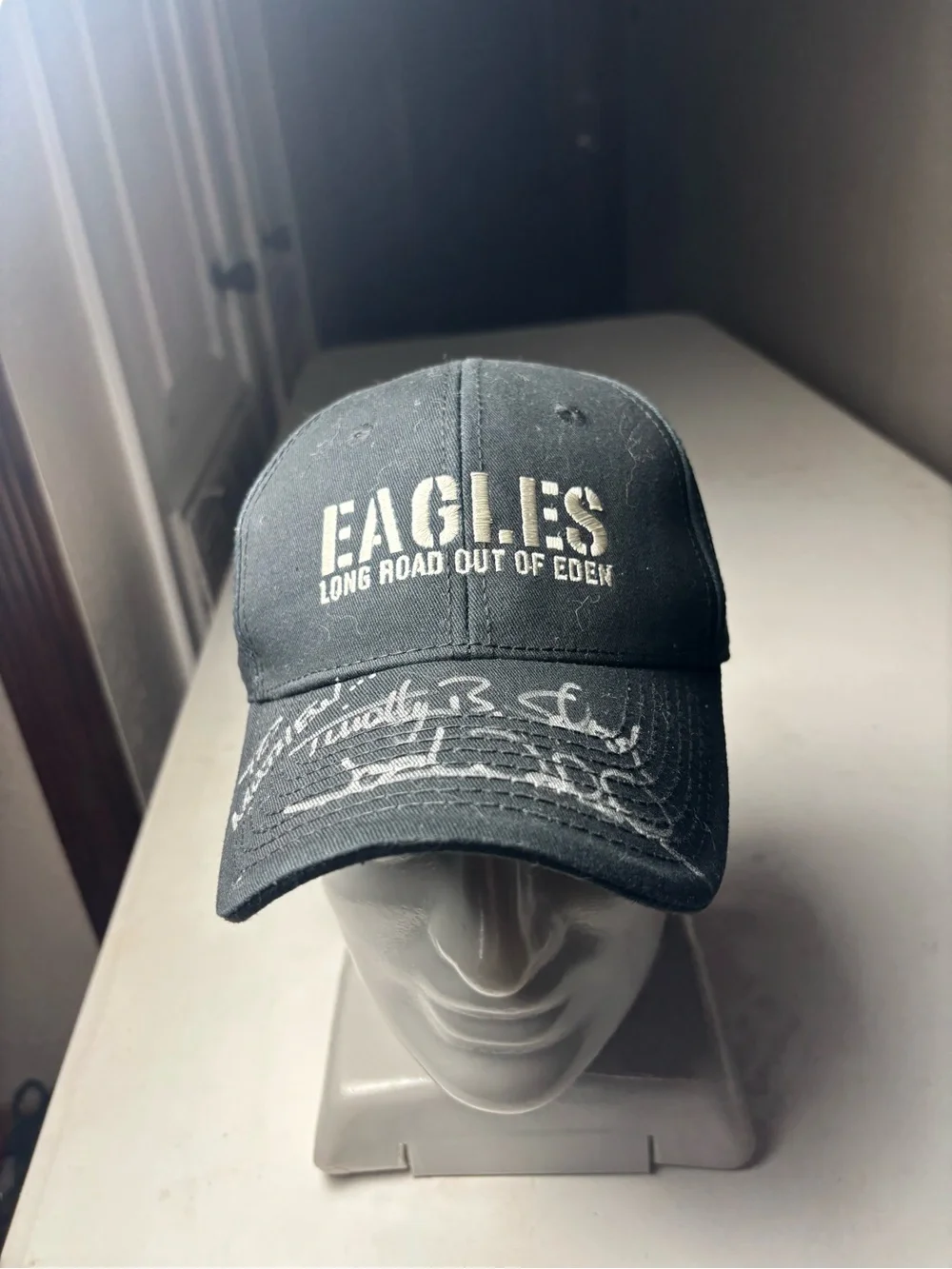 2008 Eagles Long Road Out of Eden black hat autograph Timothy B Schmit Joe Walsh